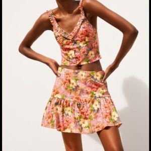 Floral skort with side zip